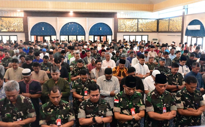 Jelang Latihan MOT 2025, Lanud RSN Gelar Doa Bersama