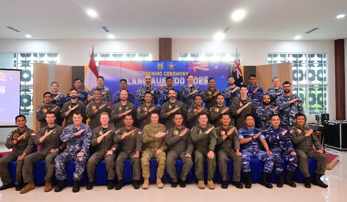 LATMA ELANG AUSINDO 2025 RESMI DIMULAI, TNI AU DAN RAAF PERKUAT SINERGI PERTAHANAN UDARA